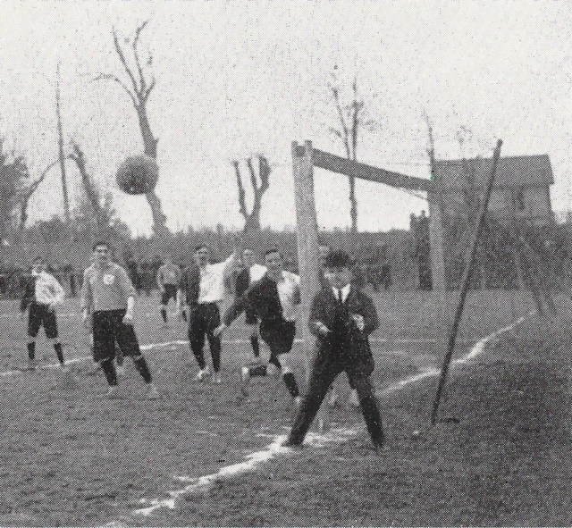 Schiedsrichter Devitte, 1908